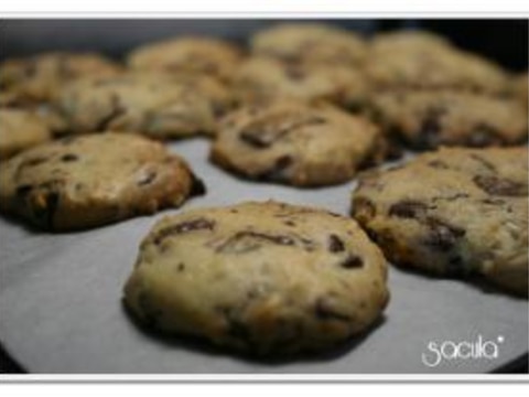 簡単で美味しい「　チョコチップクッキー　」